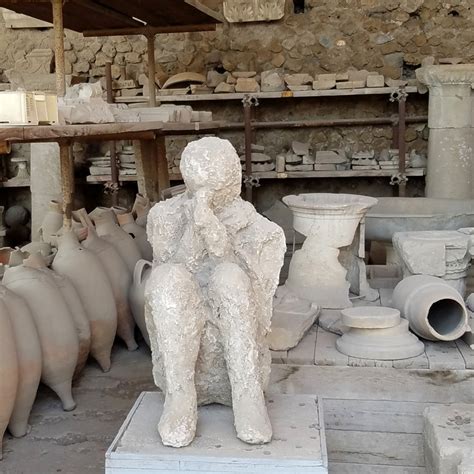 The famous brothel of Pompeii: All information for visitors